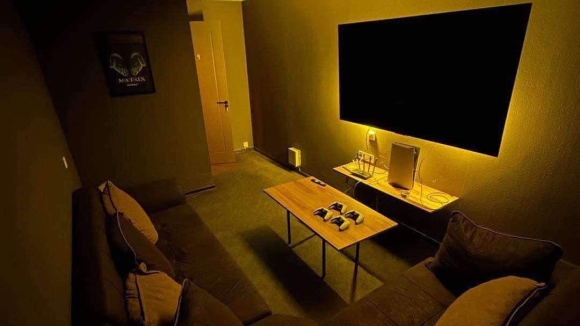 Chill Gameroom
